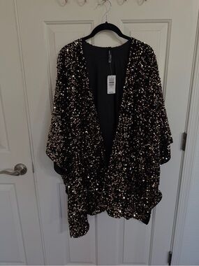 torrid Black and Gold Open-Front Sequin Shrug NWT Festival Party New Year